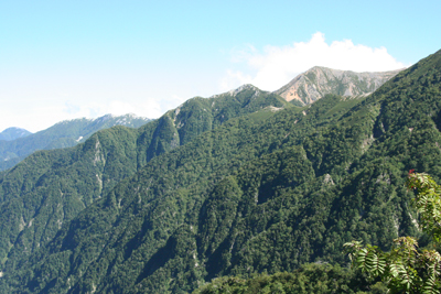 大天井岳と燕岳の写真