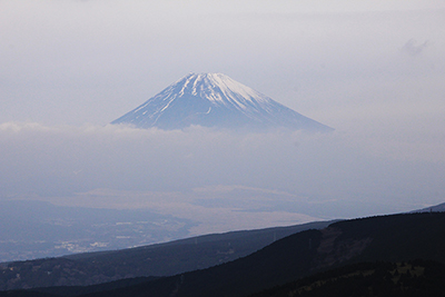 十国峠から見た富士山の写真
