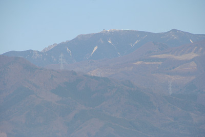 勝沼ぶどう郷駅から見た金峰山の写真