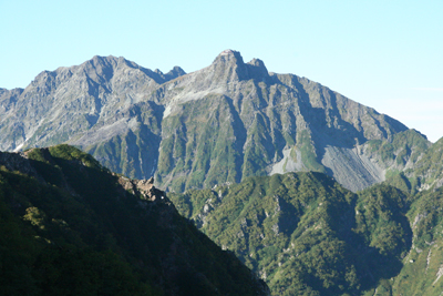 前穂高岳と奥穂高岳の写真
