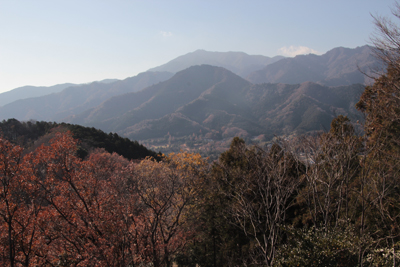 白山山頂から見た大山の写真