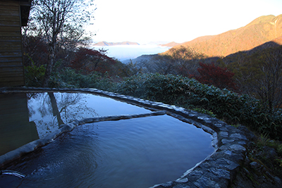 煙草屋旅館の露天風呂の写真