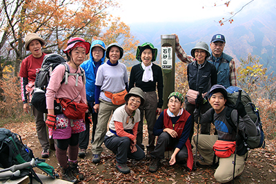 石砂山山頂での集合写真