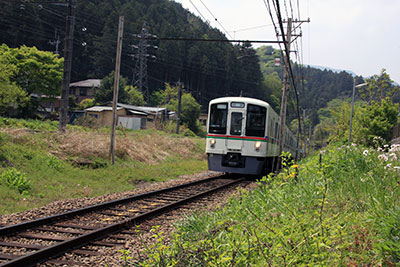 西武線の電車の写真