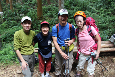 日和田山での集合写真