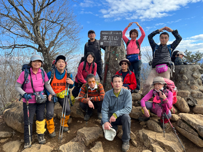 高川山山頂での集合写真